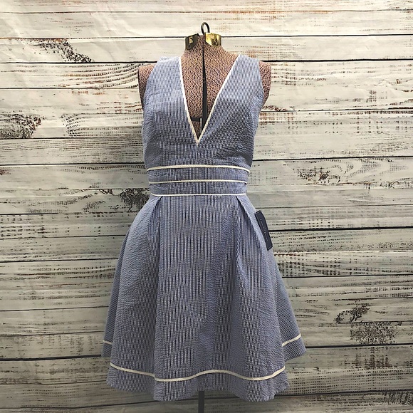 Lauren James Dresses & Skirts - Lauren James Seersucker Dress